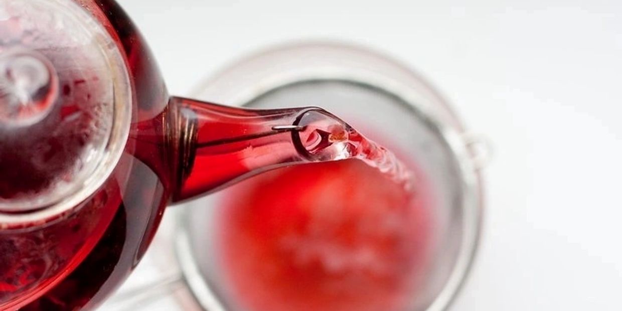 Pora na herbatkę. Dla odmiany z hibiskusa