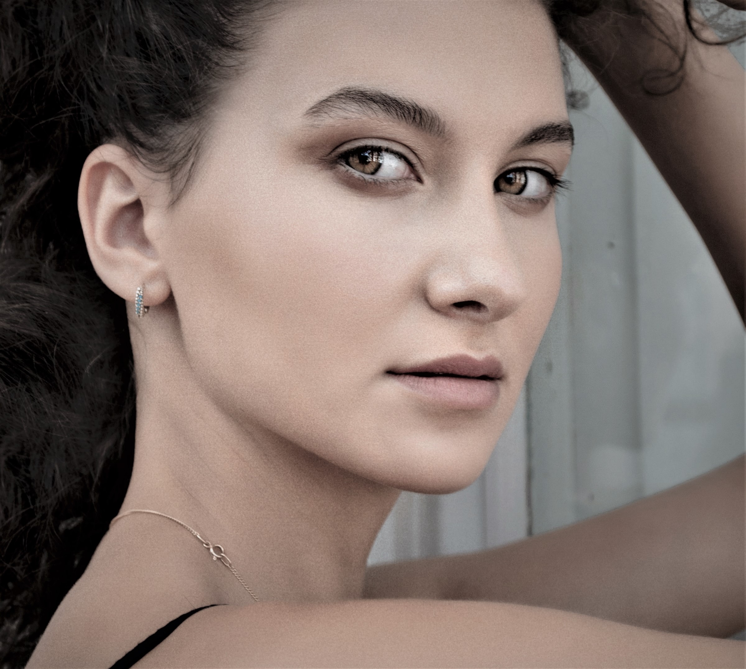 Cienie i zmarszczki pod oczami? Mamy na to sposób