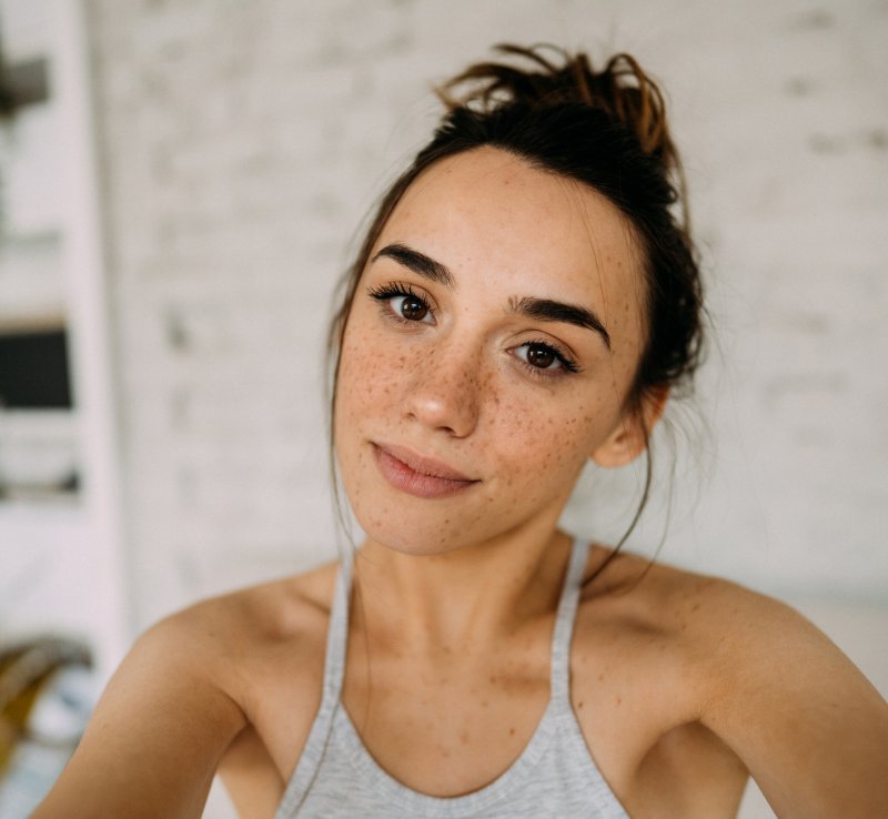 Trądzik. 10 sposobów na zapobieganie  wypryskom