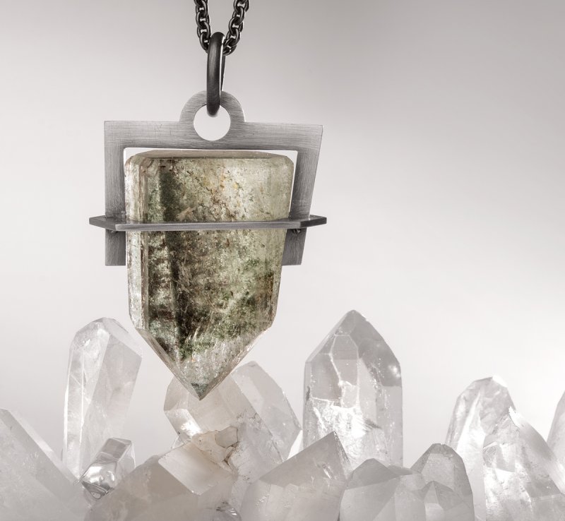 Terra by ORSKA.  Poczuj energię kryształów