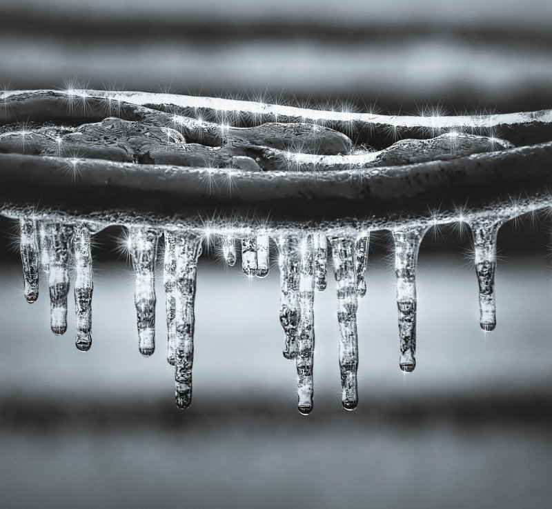 FACE ICING.  Mroźny masaż  kostkami lodu